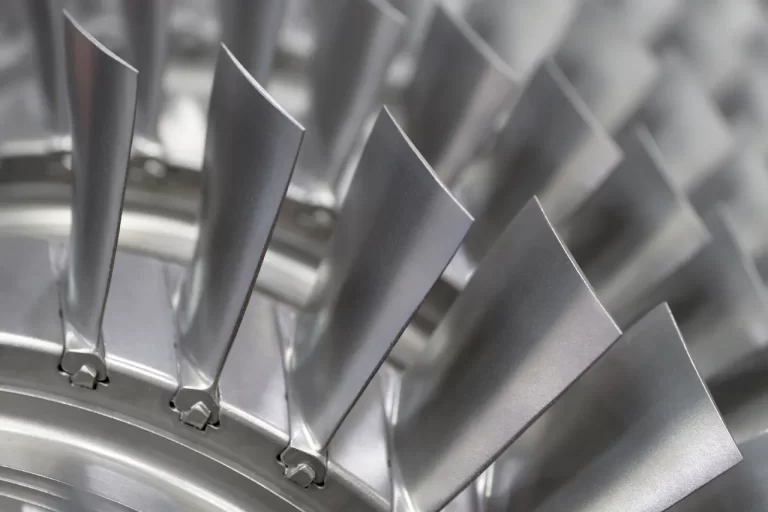 Blade Polishing, Aerospace Components